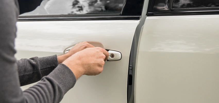 Unlock Car Door Service in Muskoka, ON