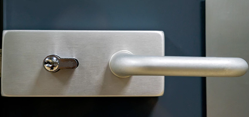 Change Patio Door Locks in Muskoka, Ontario