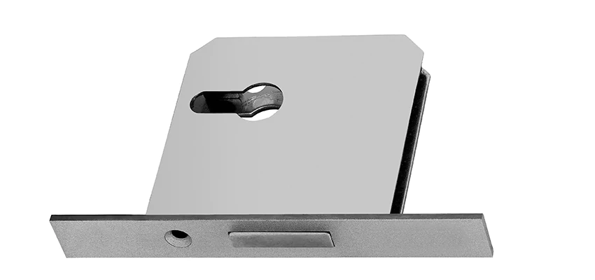 Fix A Deadbolt Door Lock in Muskoka, Ontario
